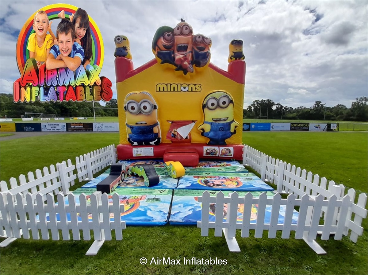Minions Bouncy Castle and Slide 3D-HD